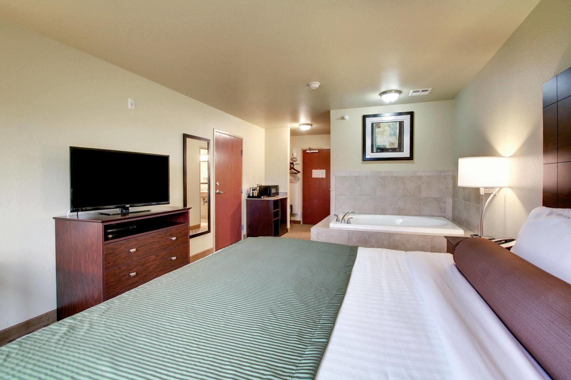 Cobblestone Inn & Suites - Schuyler Luaran gambar