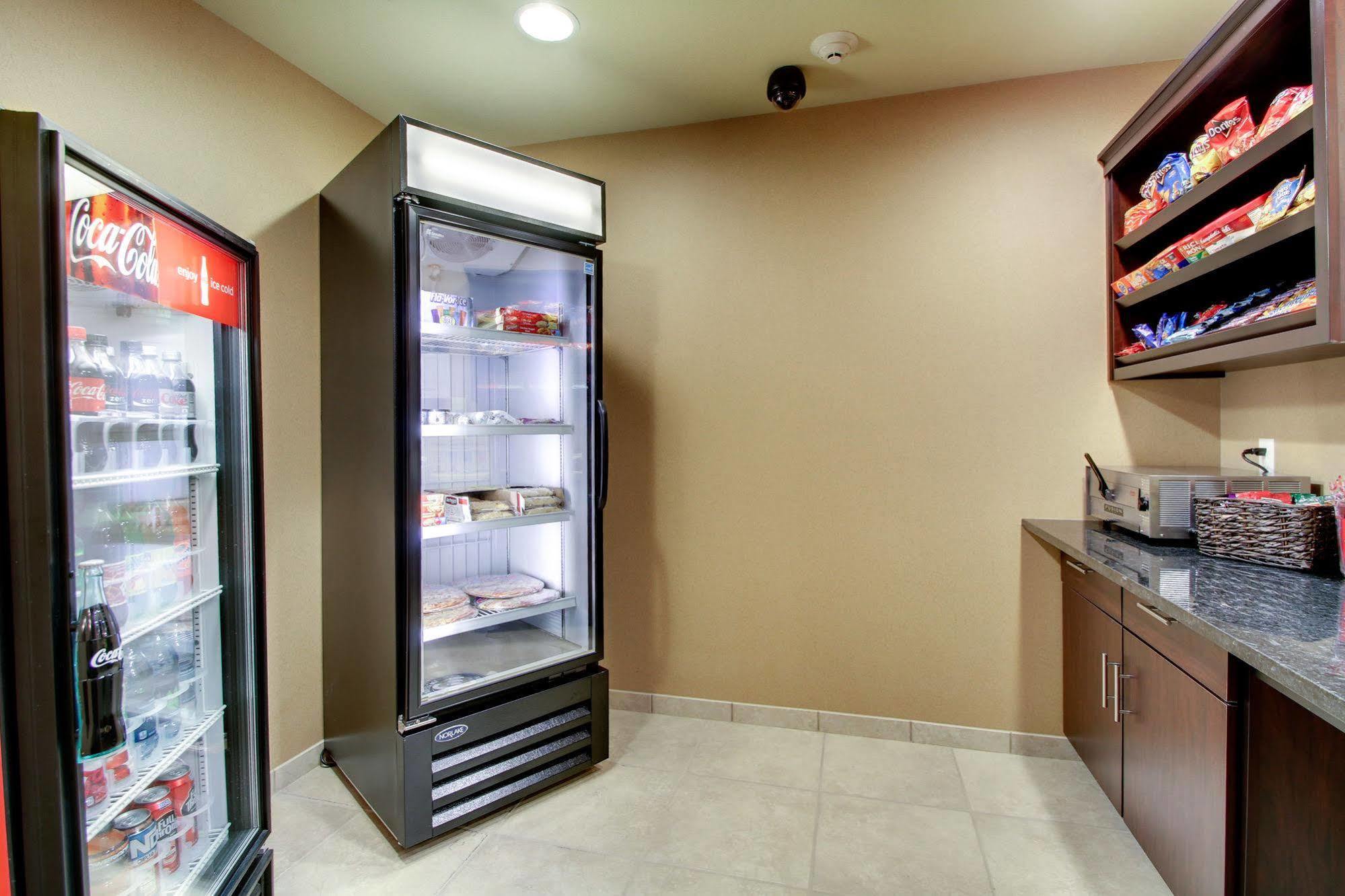 Cobblestone Inn & Suites - Schuyler Luaran gambar