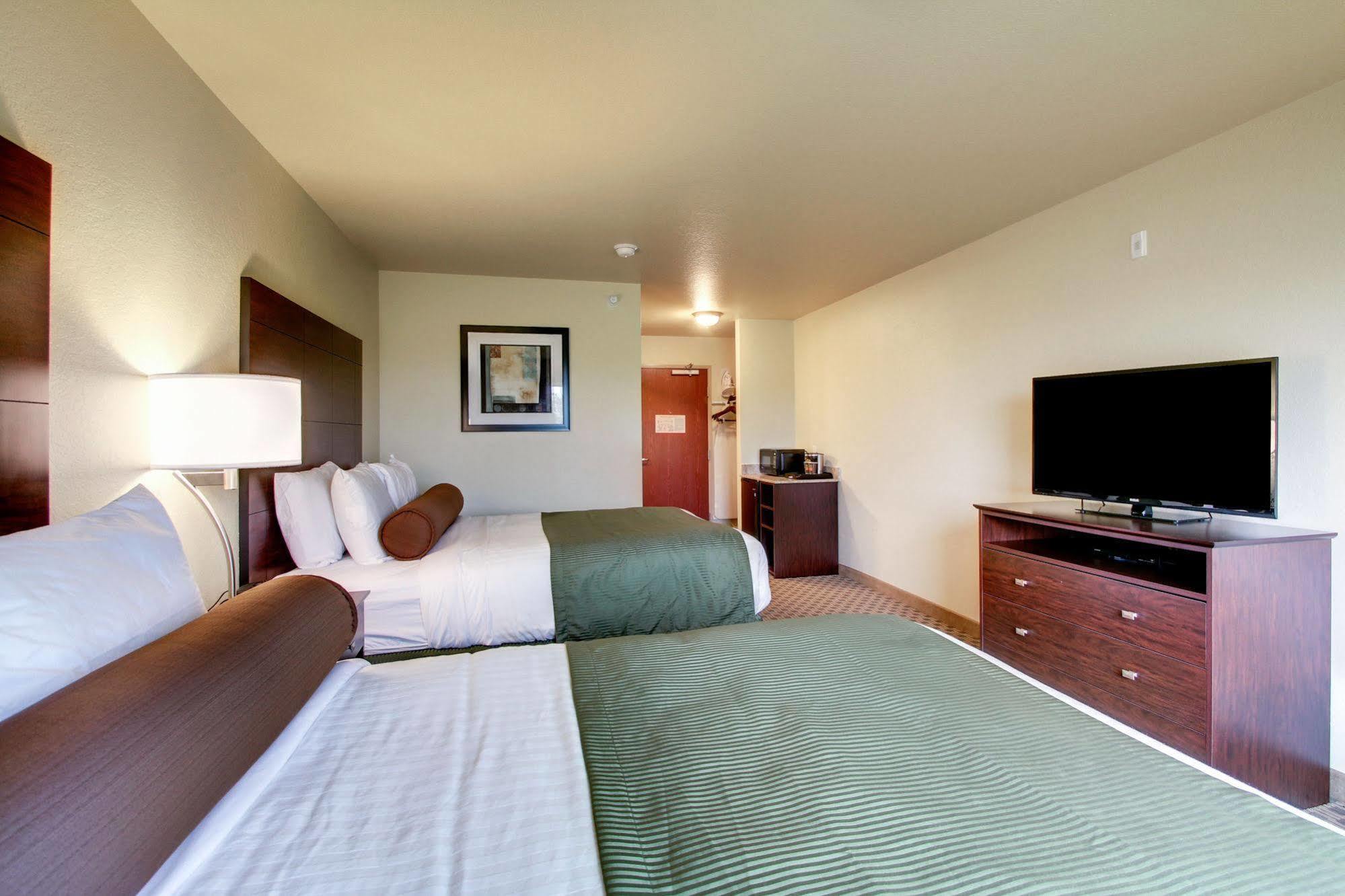 Cobblestone Inn & Suites - Schuyler Luaran gambar